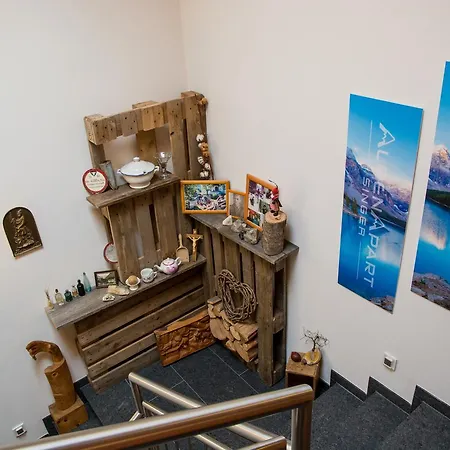 Alpenapart Singer - Contactless Check-in Apartment