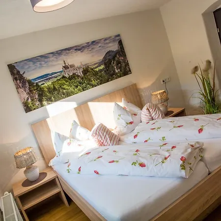 Alpenapart Singer - Contactless Check-in Apartment Reutte