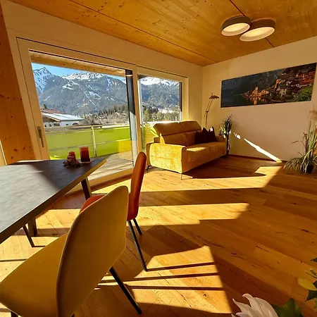 Alpenapart Singer - Contactless Check-in *