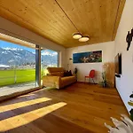 Alpenapart Singer - Contactless Check-in