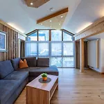 Alpenapart Singer - Contactless Check-in Apartment *