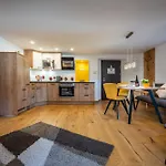 Alpenapart Singer - Contactless Check-in Apartment