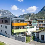 Alpenapart Singer - Contactless Check-in Reutte